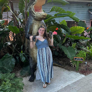 Meet your Posher, Ariana